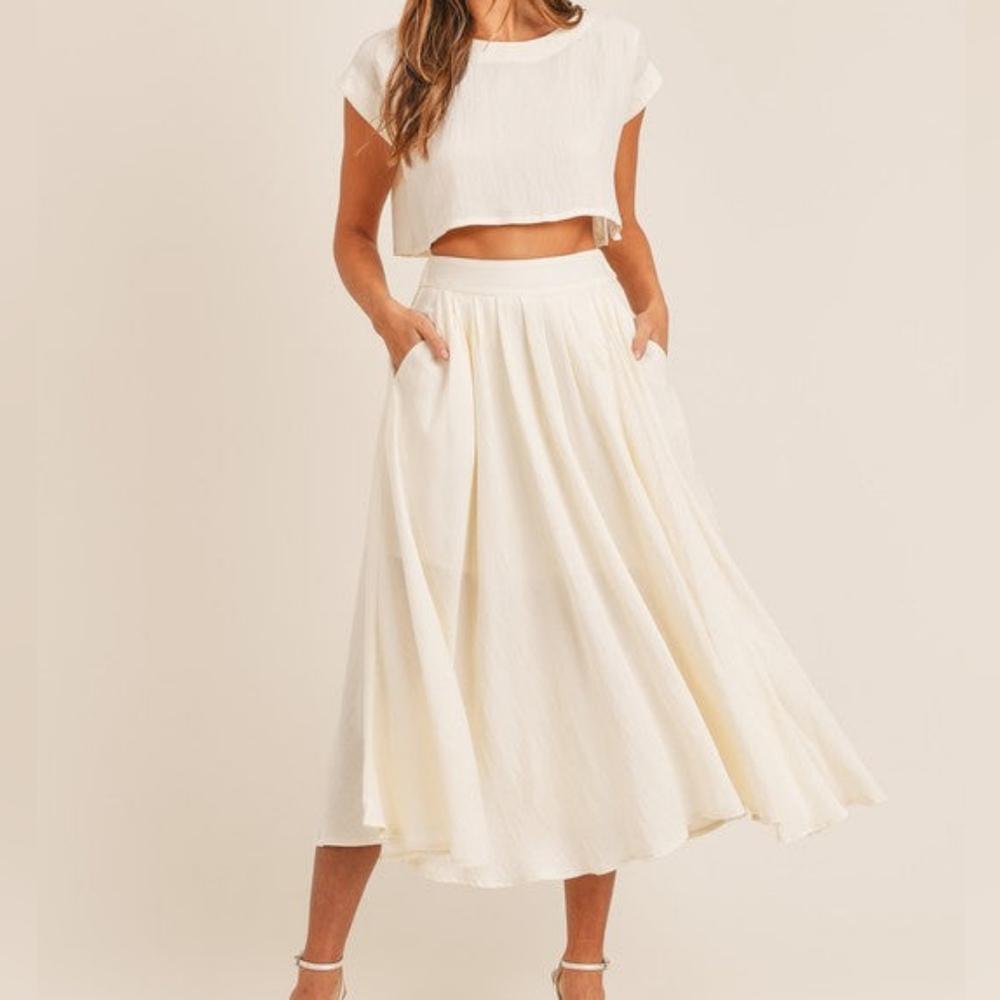 Mable Boho-Style Linen Crop Top and Flowy Maxi Skirt Set: Size L